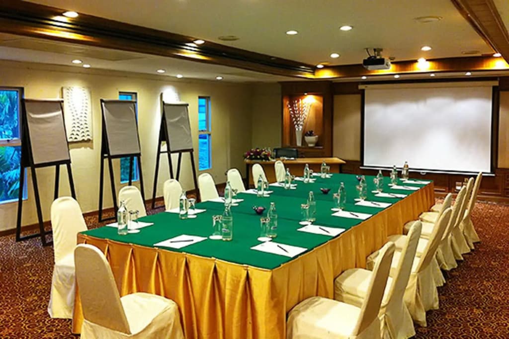 St. James Hotel - photo 18