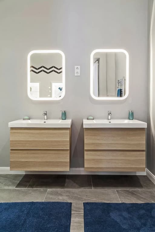 Luxury Central Budapest Home - photo 10