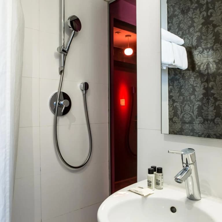 Hôtel Le Quartier Bercy Square - photo 9