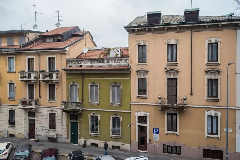 VALLAZZE - photo 1
