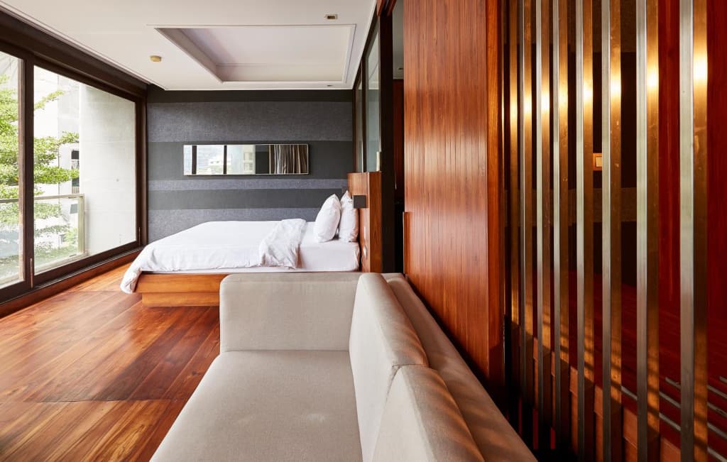 LUXX Langsuan Hotel - photo 43