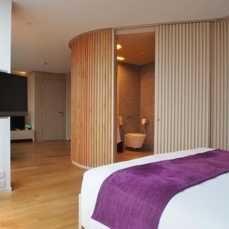 Hotel Madera Hong Kong - photo 35