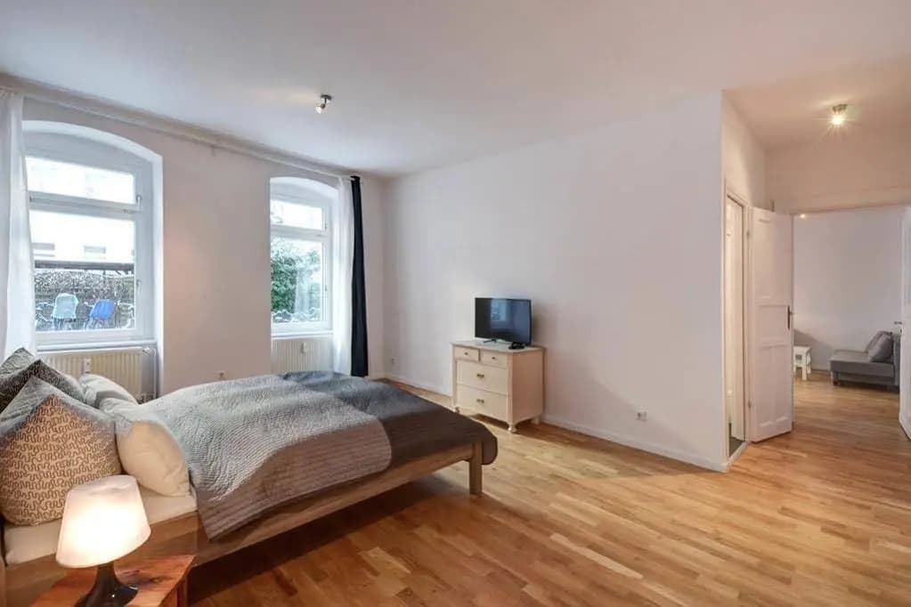 Sleep Like Home Apartments - photo 3