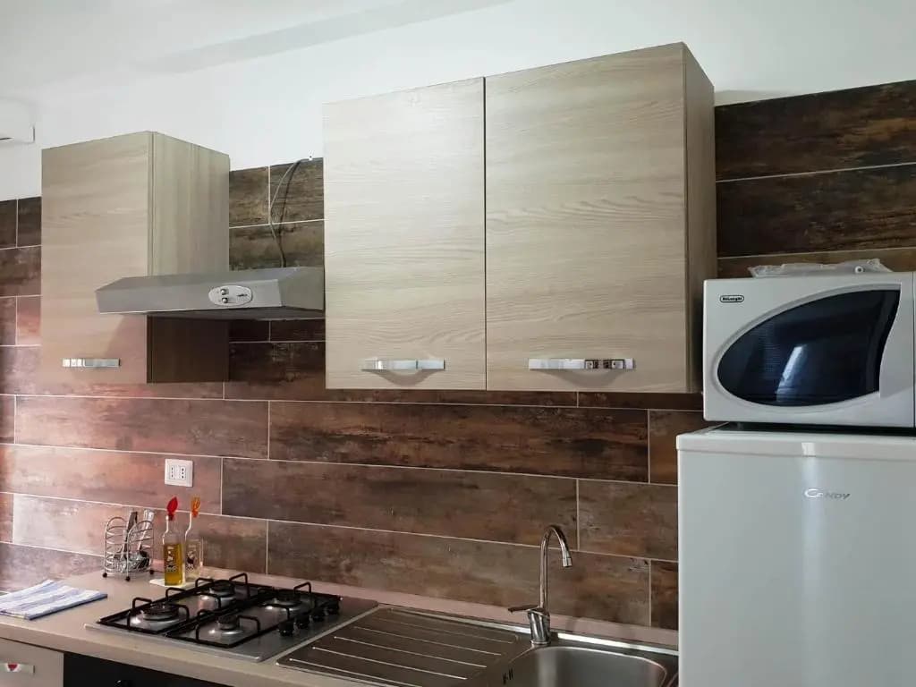 550 Special Home - photo 14