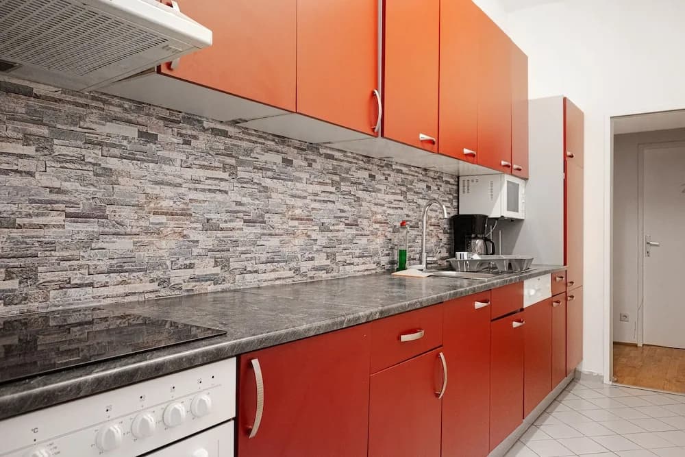 CoLiving 3BR shared Apt. Belvedere - photo 14