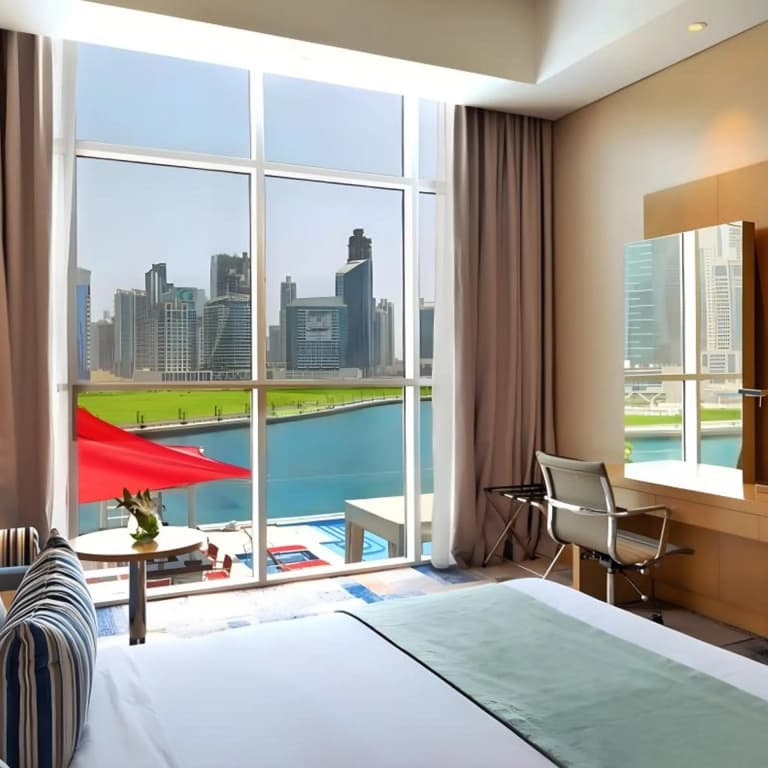 Canal Central Hotel - photo 8