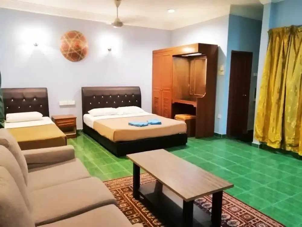 PCB Beach Resort - photo 4