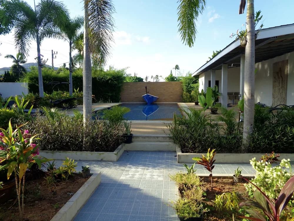 Jasmine Village - photo 16