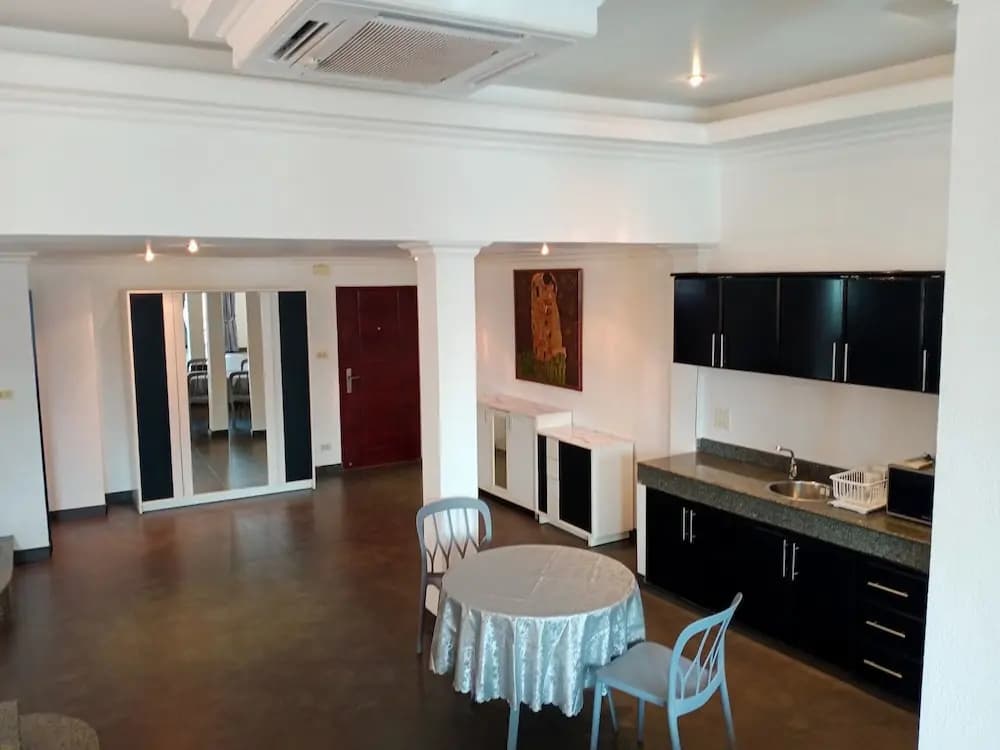 115sqm Studio Type Jacucci - Apartment 301 - photo 5