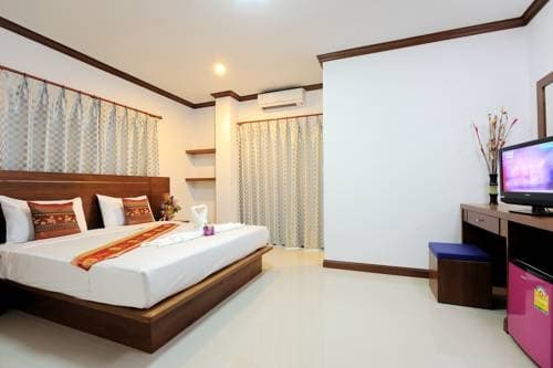 NNC Patong House - photo 8