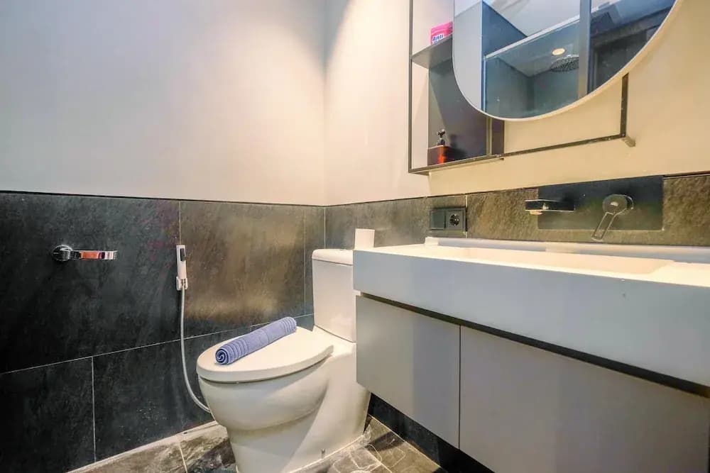 Exclusive and Modern Studio at Menteng Park Apartment - photo 6