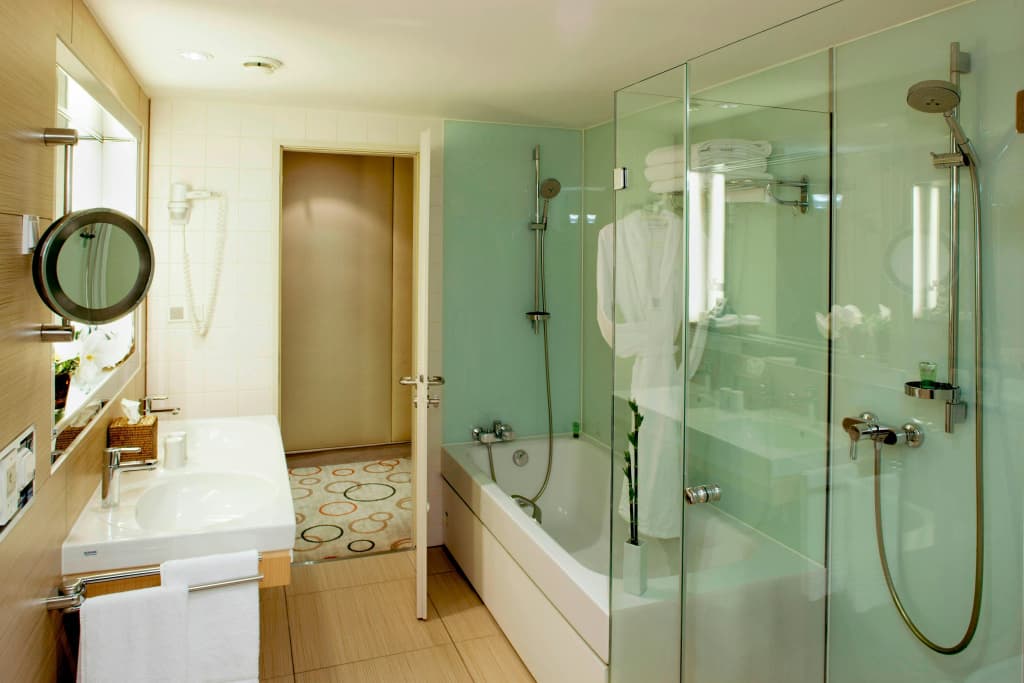 Sheraton Berlin Grand Hotel Esplanade - photo 25