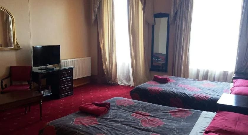 Bellevue Guest House - photo 27