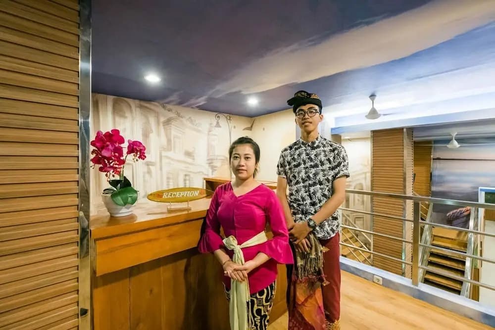Caroline Hostel - photo 18