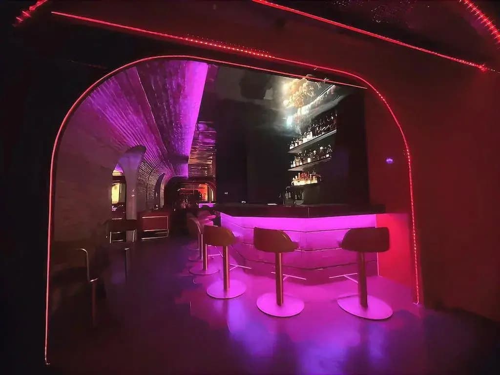 U42 Hotel Bangkok - photo 18