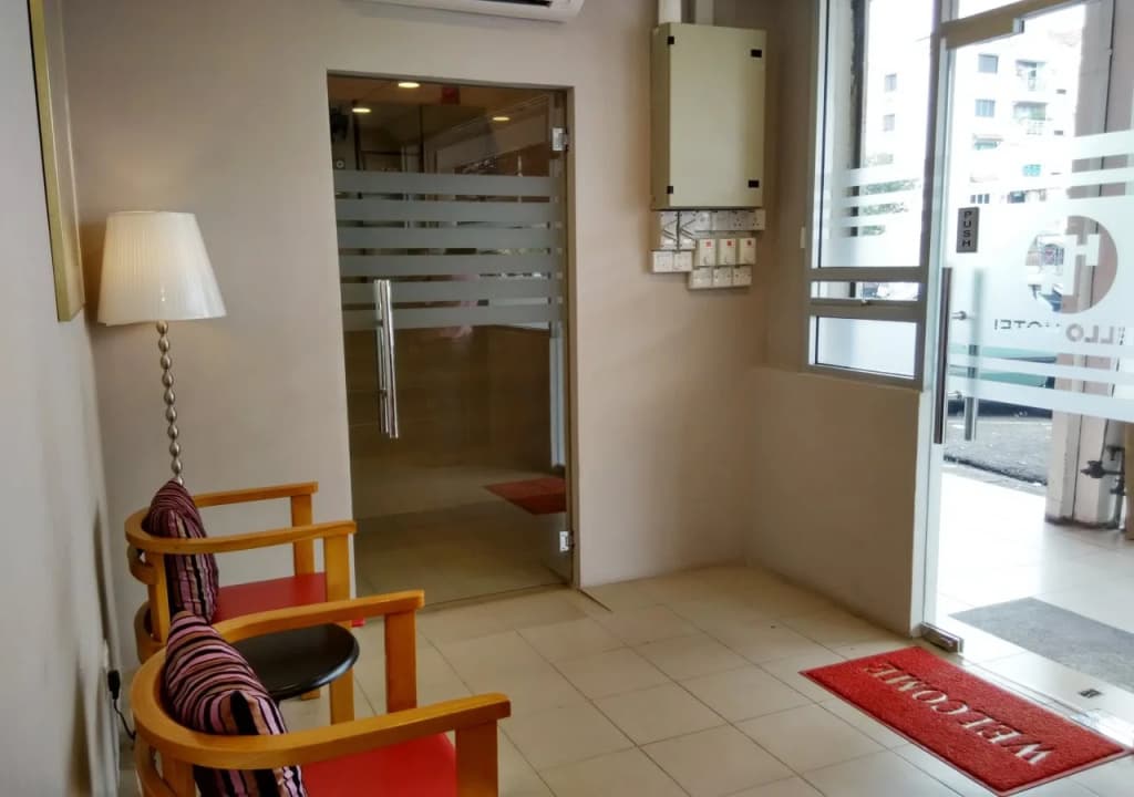 Hello Hotel Sri Subang - photo 3