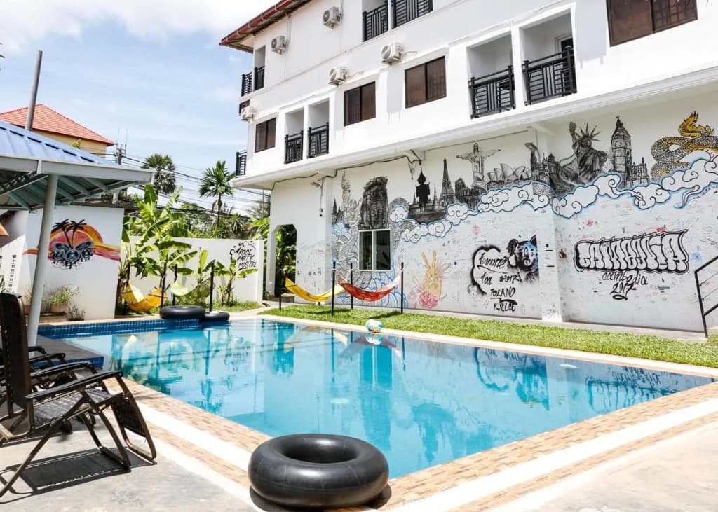 Pool Party Hostel - photo 15