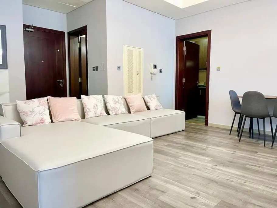 Cozy Upgraded Residential Flat with sea, Mangrove, pool view - Not Hotel - 1203 - photo 4