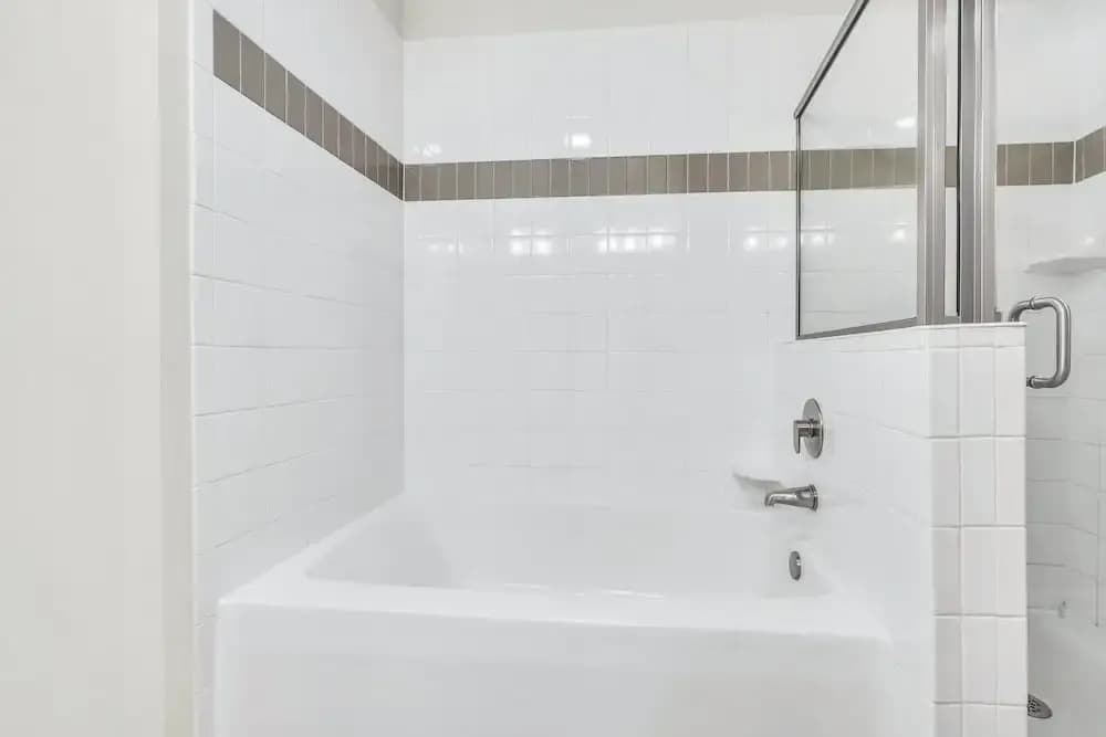 Stylish and New! 3br, Steps fr. Universal Drive - photo 11