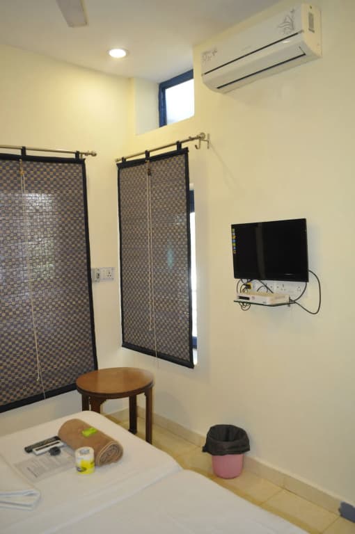 Hotel Kabli - photo 10