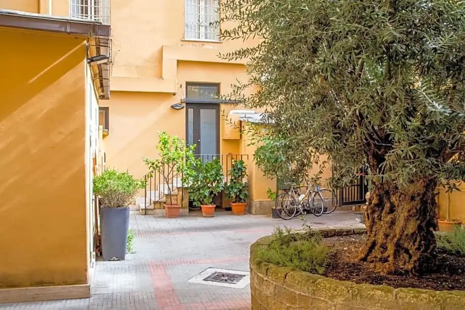 Vatican Studio Apartment - photo 3