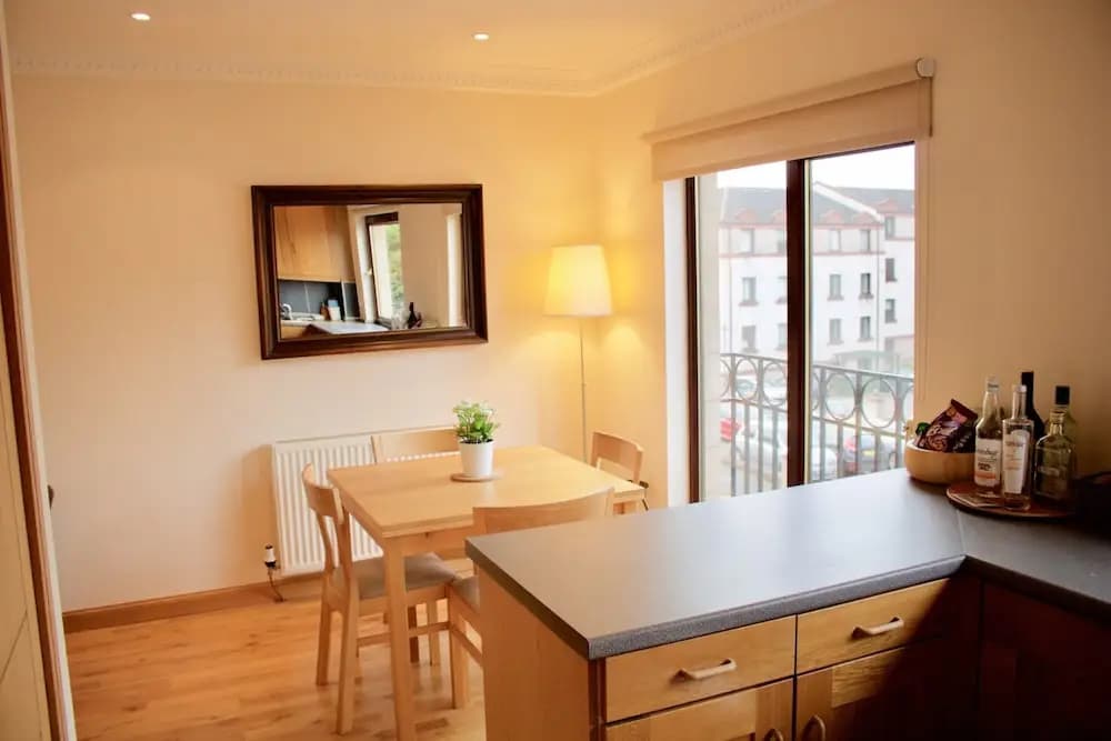 3 Bedroom Mews House - photo 4