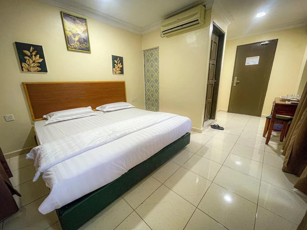 The Hotel - photo 7