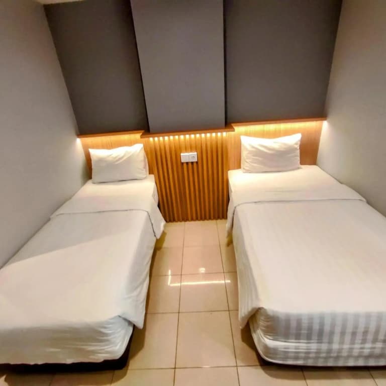 Studio One Hotel - photo 26