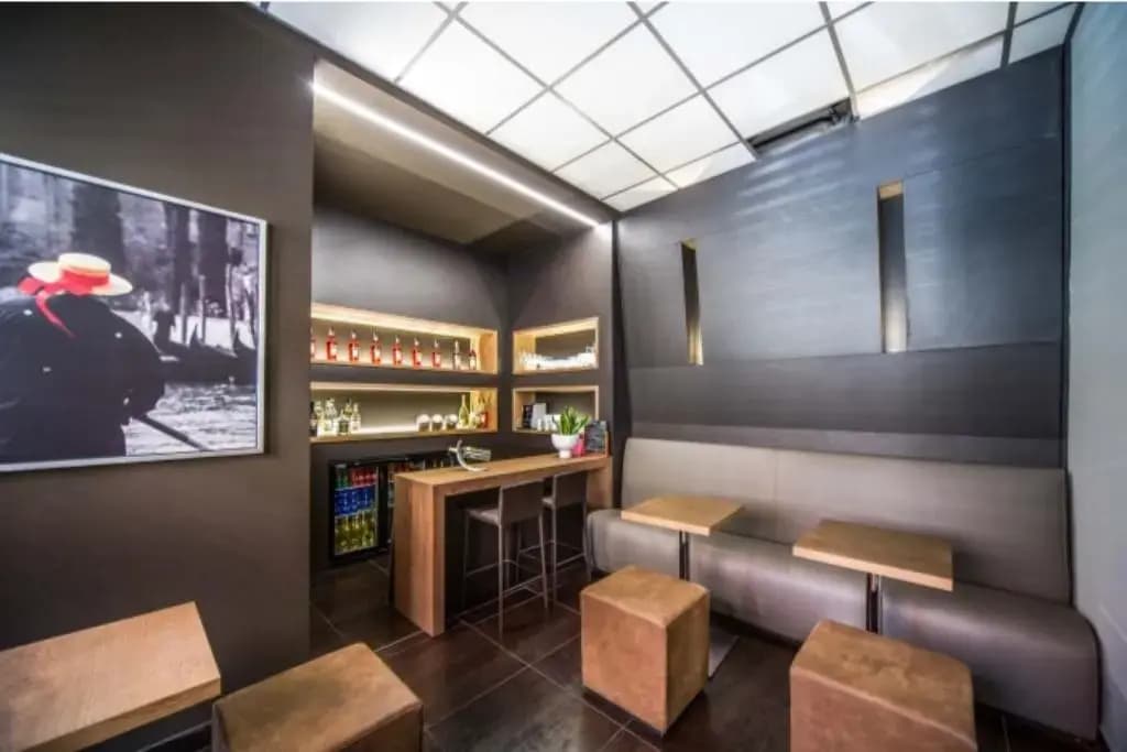 Hotel Aaron - photo 2