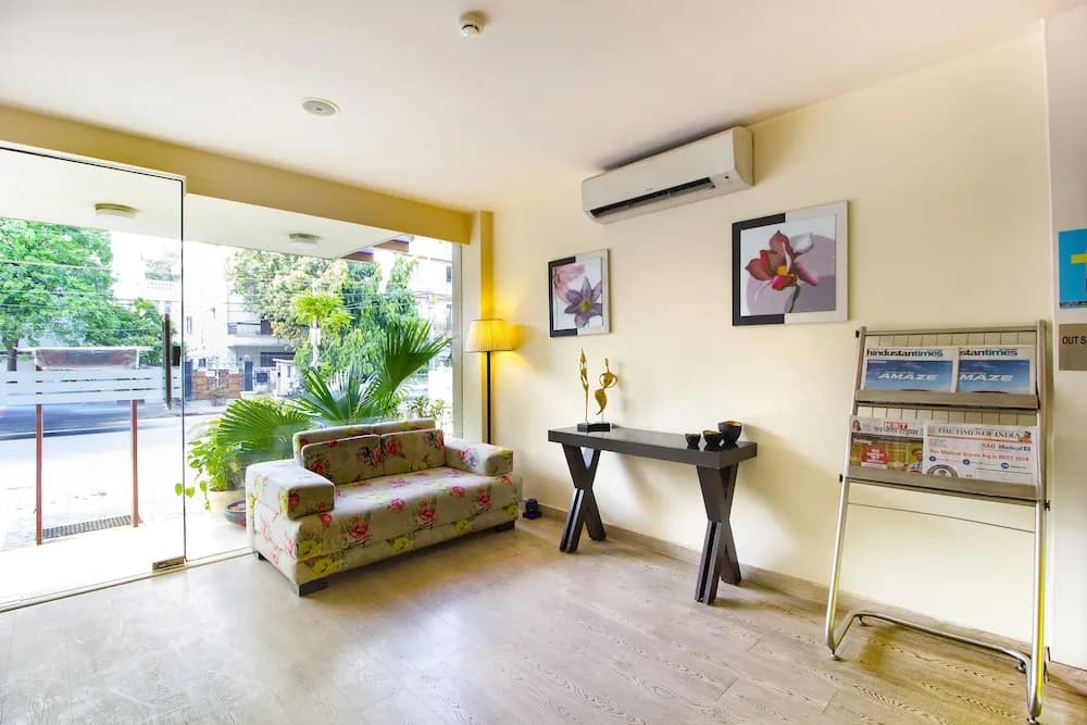 Cabana Hotel - photo 4