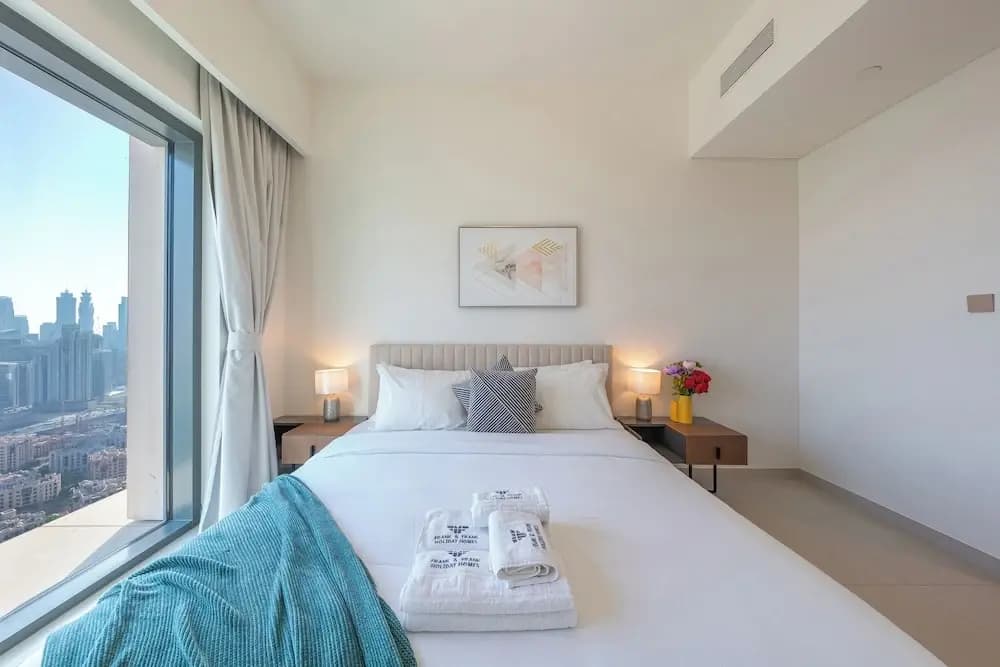 Downtown Dubai 3BR Burj Royale - photo 4