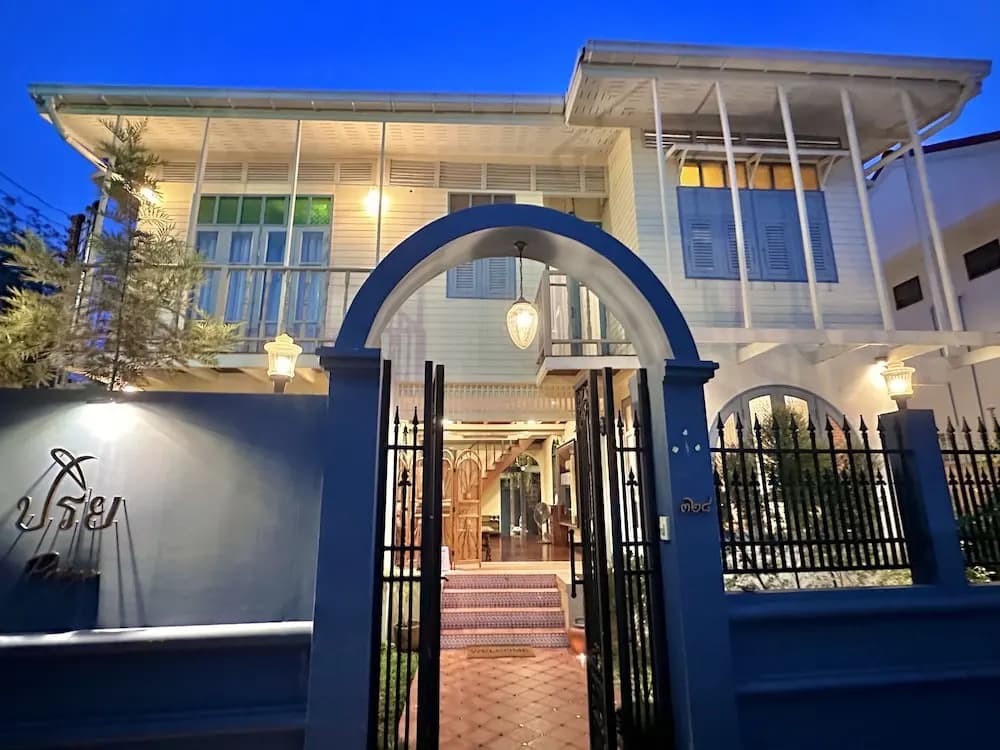 Priya Boutique House - photo 1