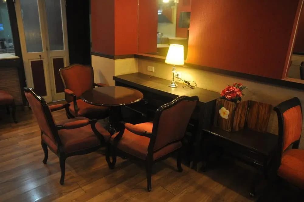 Check Inn Hostel @Phromphong - photo 13