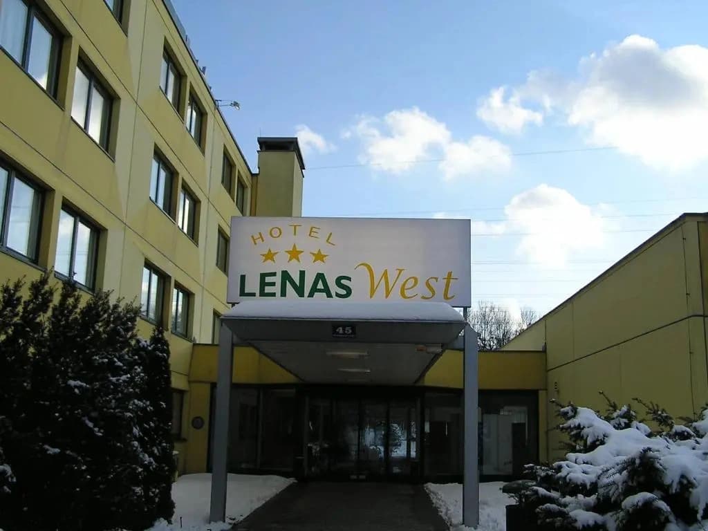 Hotel Lenas West - photo 2