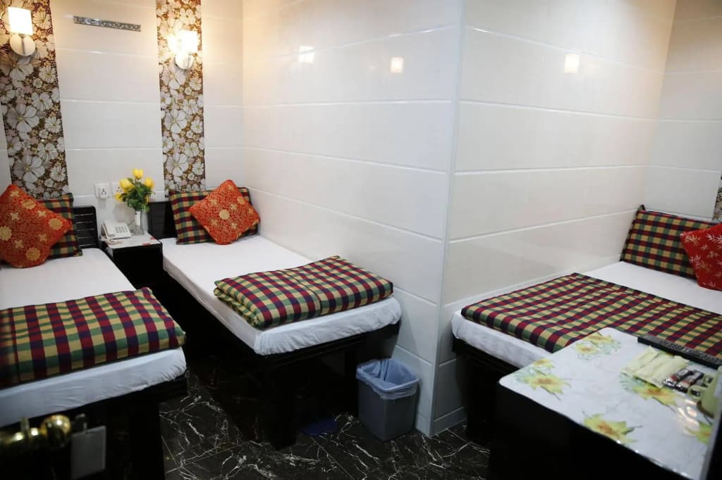 Holland Guest House - photo 9