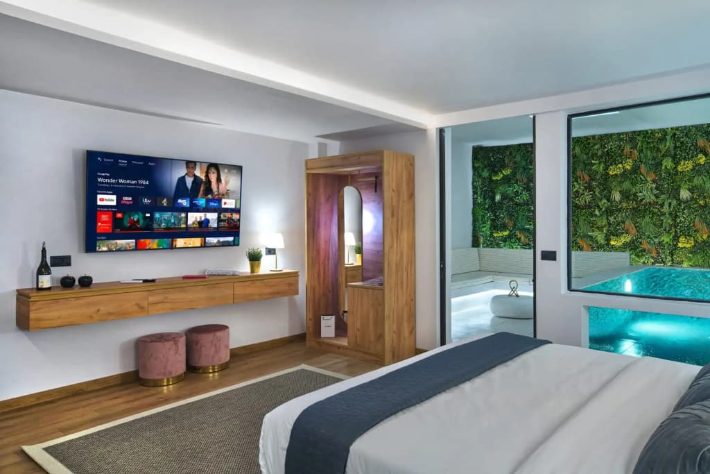 CITYLUXE Suites & Rooms - photo 2