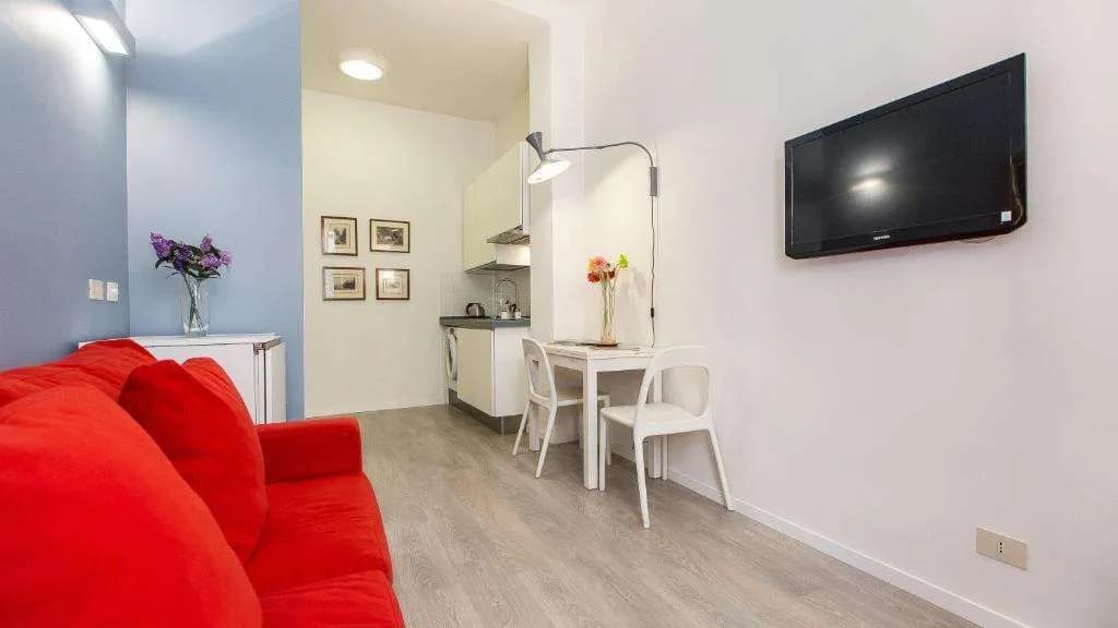 Rental In Rome Beato Angelico Apartment - photo 6