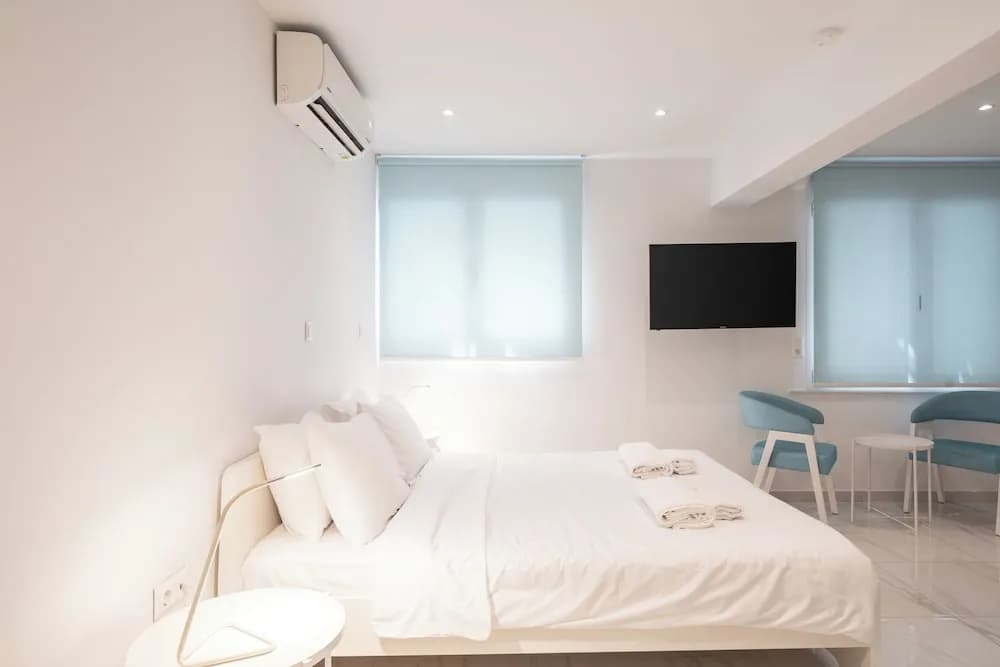 Cute and Convenient Studio in Athens - photo 4