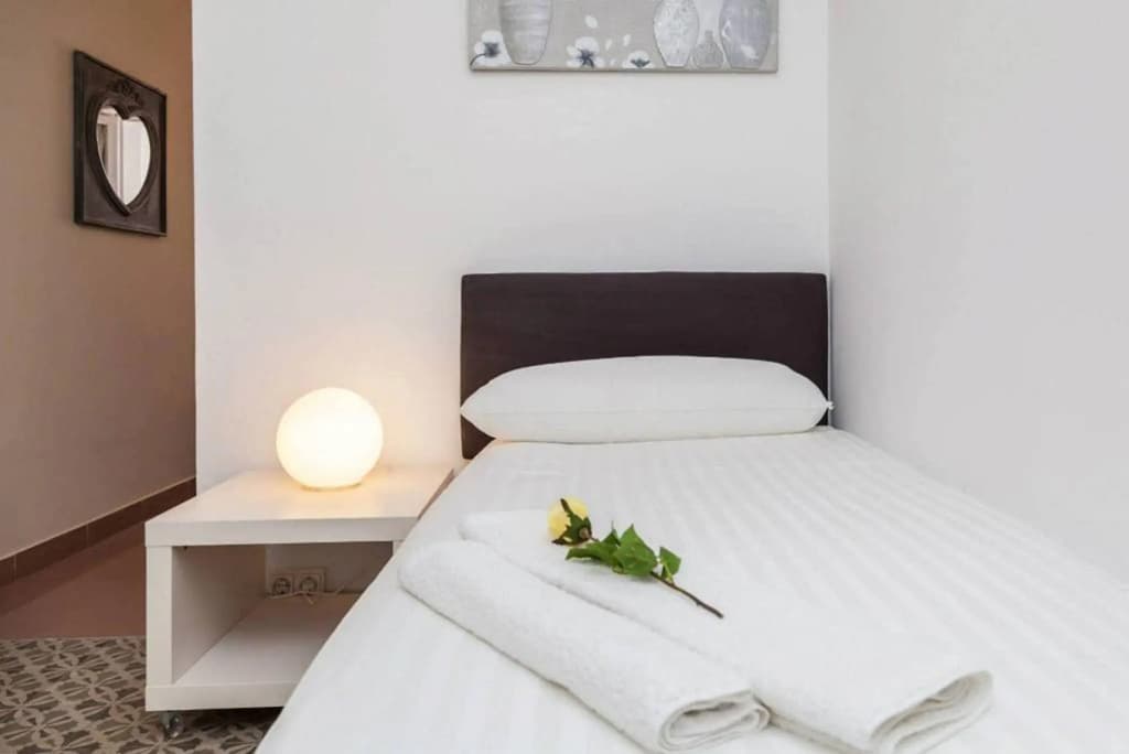 Central Apartments Barcelona - photo 4