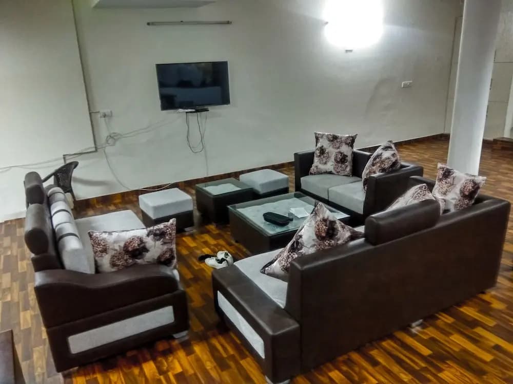 The Desire Hostel - photo 28