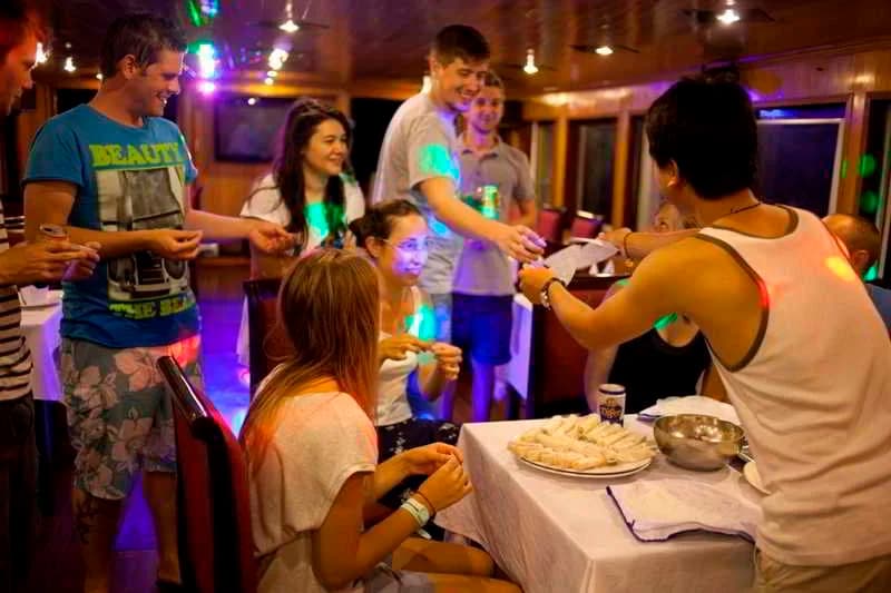 Halong Aurora Cruises - photo 15