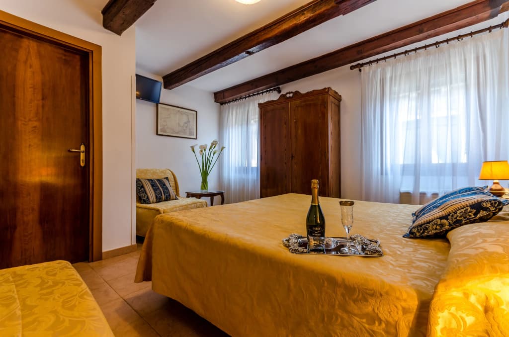 Ariel Silva Hotel - photo 2