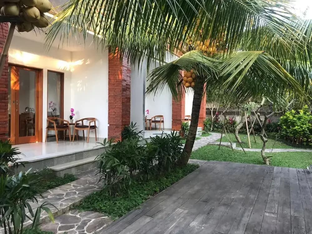 Flamboyant Villa Ubud - photo 15
