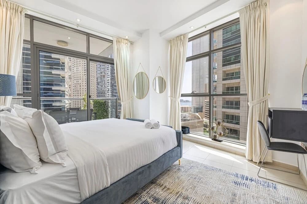 Amazing 1br Dubai Marina, Sea View, Metro Nearby - photo 2