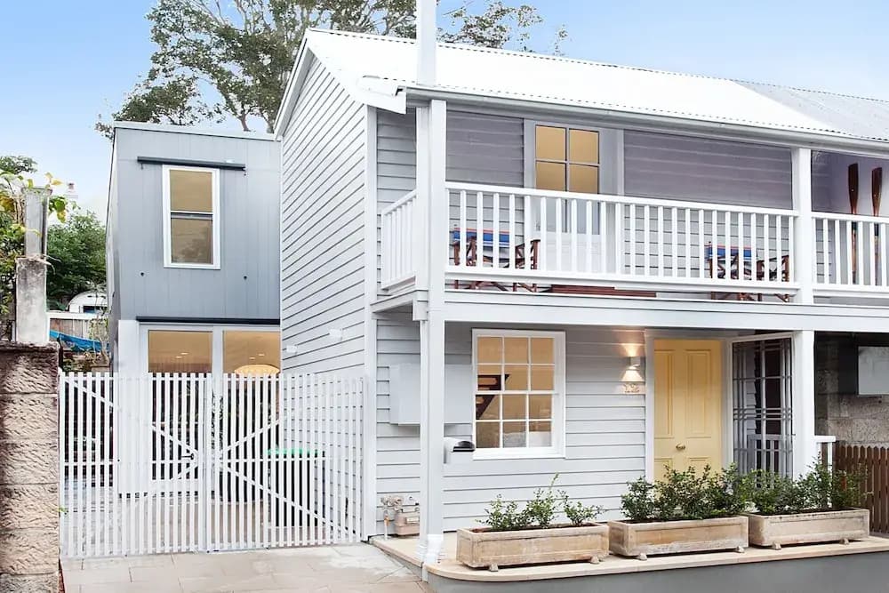 Spacious 3-bed Family House With Courtyard - photo 14