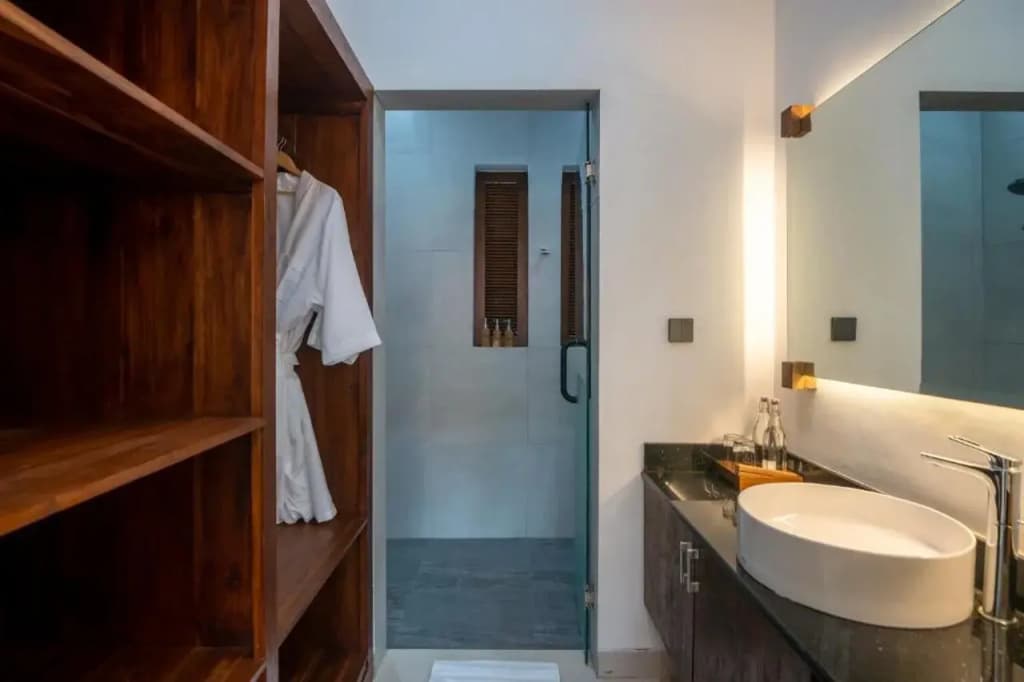 Griya Shanti Suites - photo 6