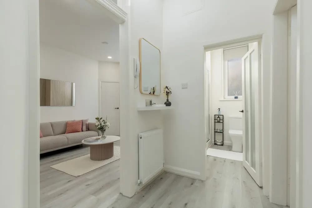 Modern Wheatfield Apartment - photo 4