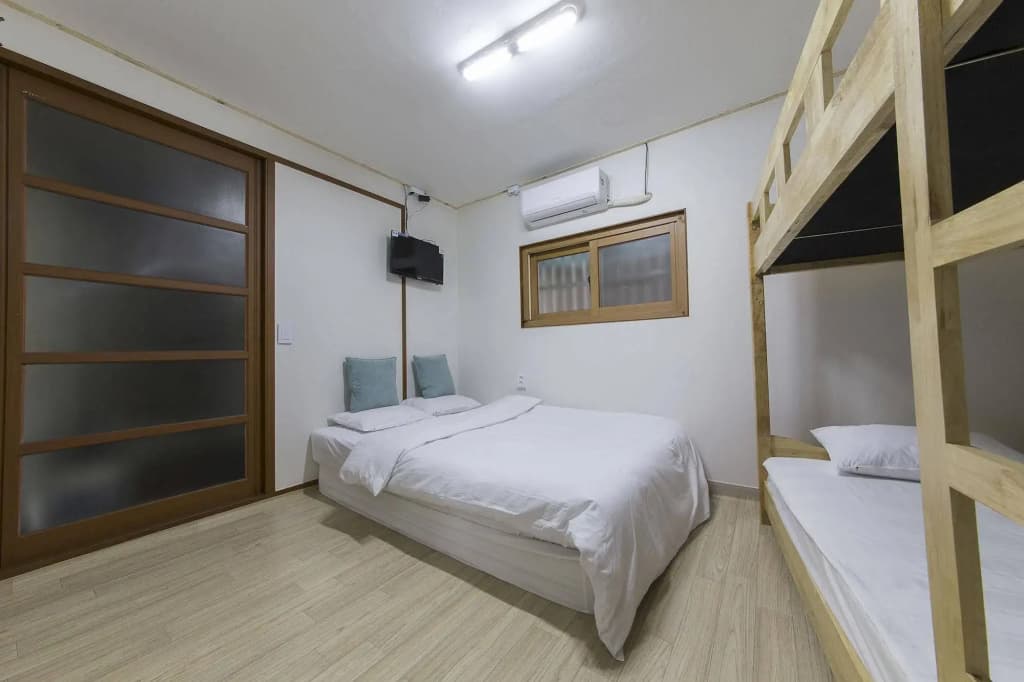 K.Seoul Guesthouse - photo 4