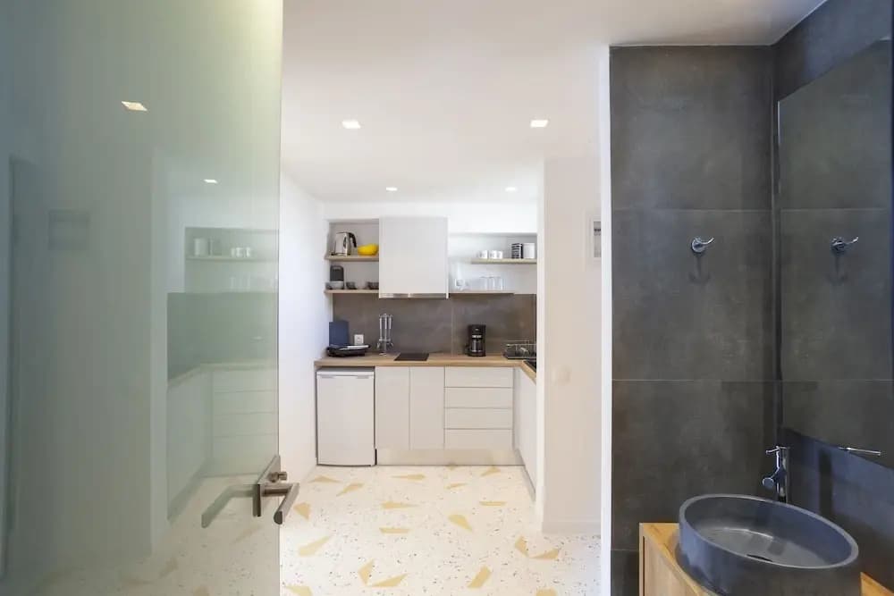 NJoy apartment perfectly renovated - photo 12