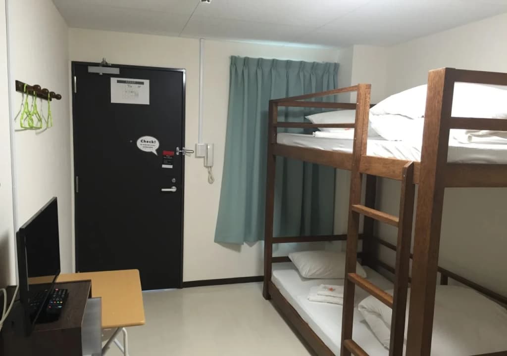 Hostel Zoo - photo 4